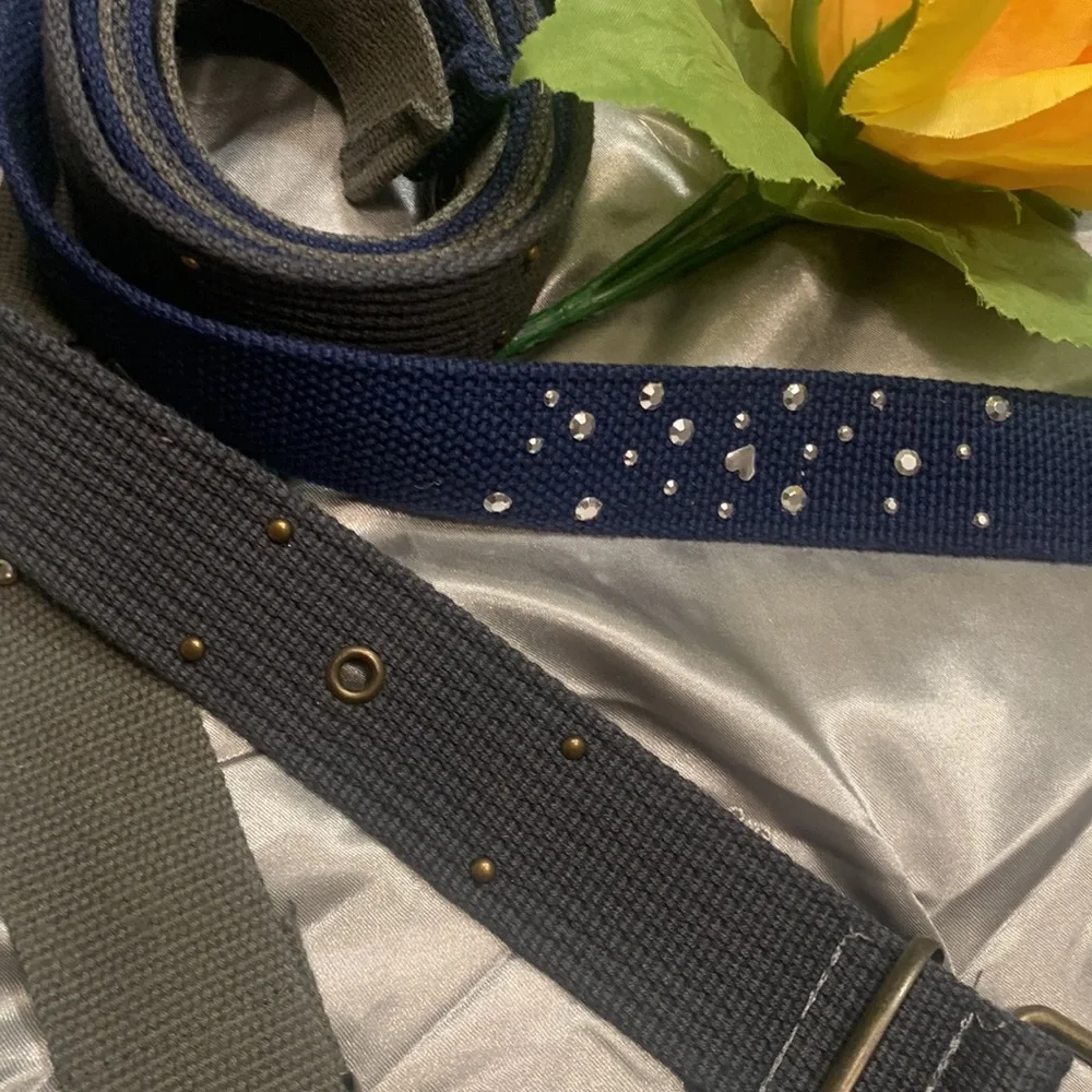 🌹VINTAGE Young Girls Belt Bundle - Justice and more - Cloth Belts